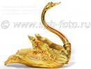 Фарфоровая ваза в форме золотого лебедя