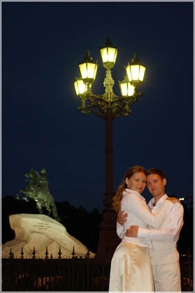 Свадебная прогулка по ночному Петербургу