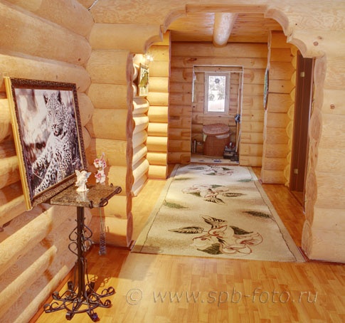 Интерьер деревянного дома, фото