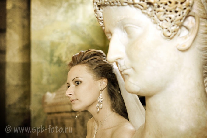 Невеста в Зале Юпитера, фотосессия в Эрмитаже