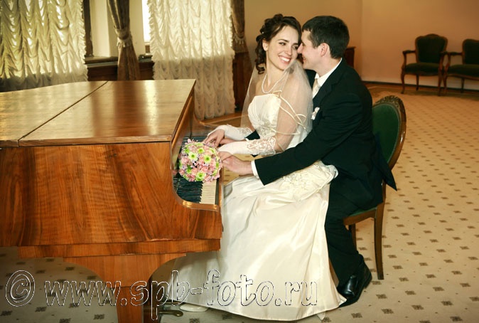 Bride and Groom with piano